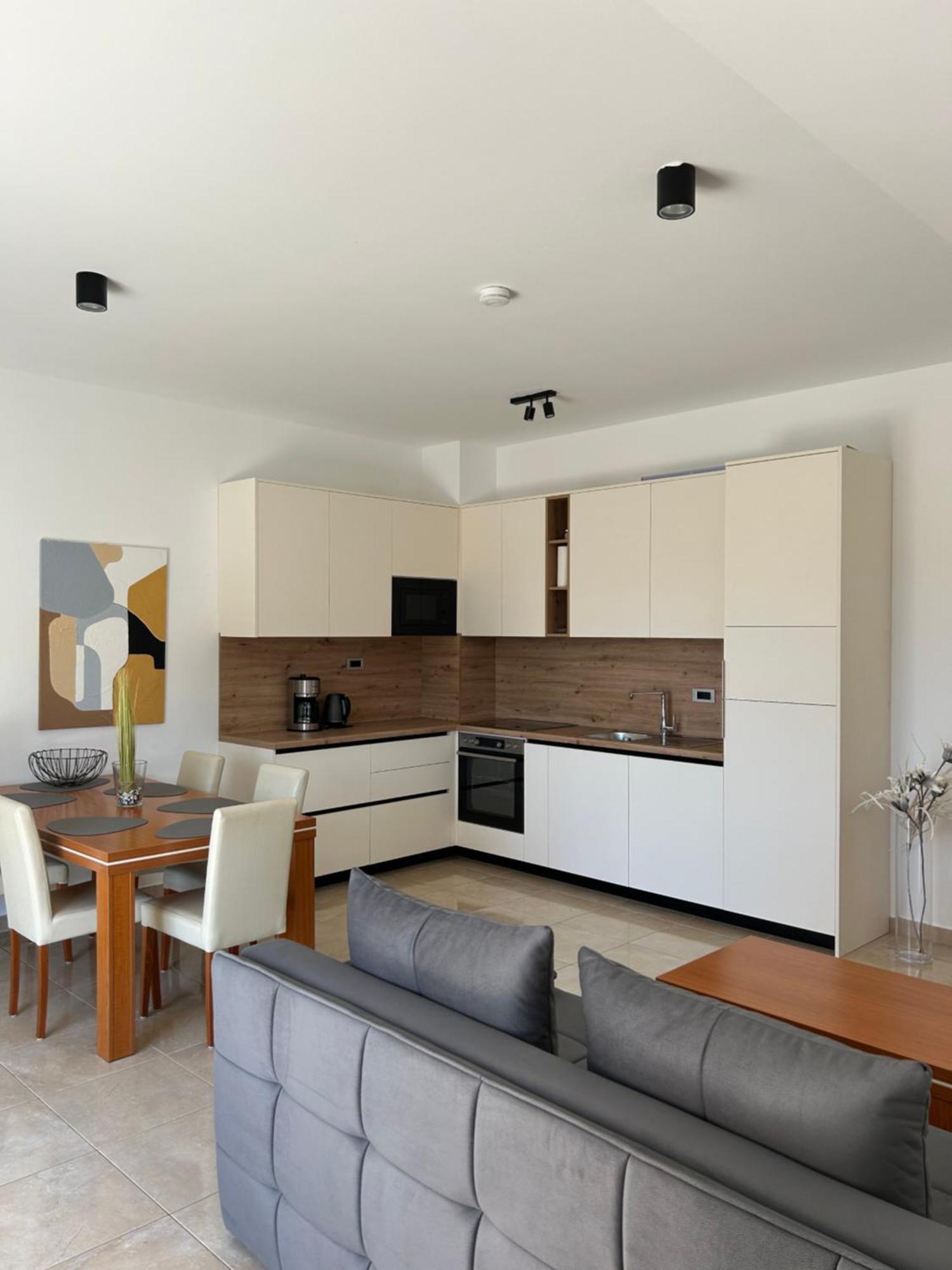 Apartments L&D Biograd Na Moru Eksteriør bilde